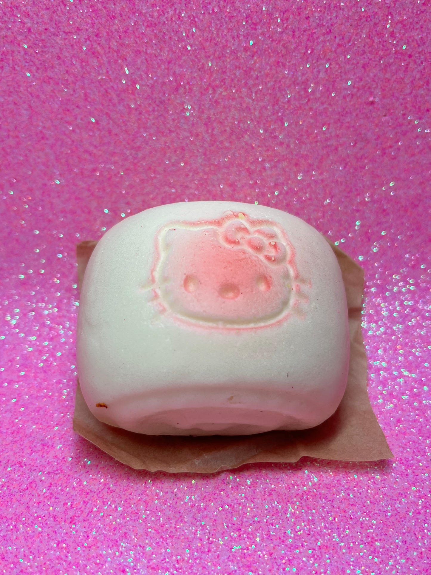 Hello Kitty bread squishy